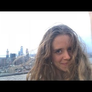 Meet your Posher, Lucie